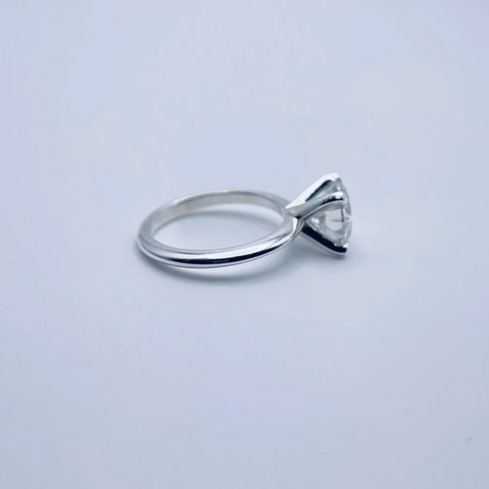2ct D Round Cut Moissanite 4 Prong Solitaire Ring 14K Gold Plated Size 6 7 7.5 - Picture 6 of 10
